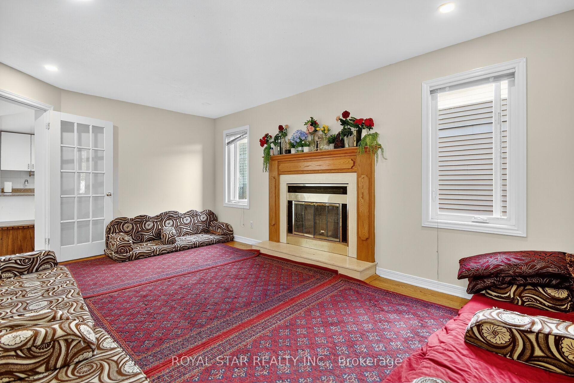 Photo 14 of 5 Southland Crescent, Ottawa, Hunt Club Park — HOMEH