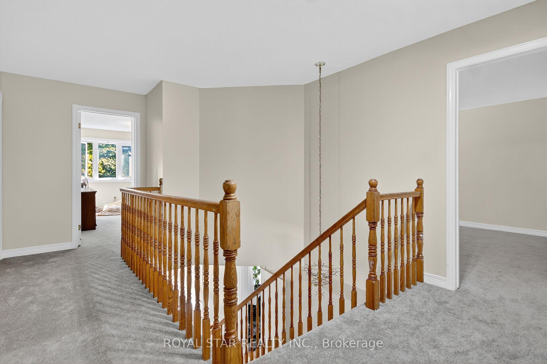 Photo 23 of 5 Southland Crescent, Ottawa, Hunt Club Park — HOMEH