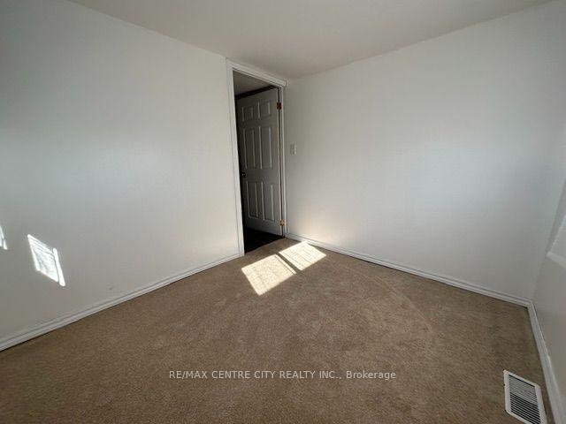 Photo 10 of Unit 59, 2189 Dundas Street E, London, East I — HOMEH