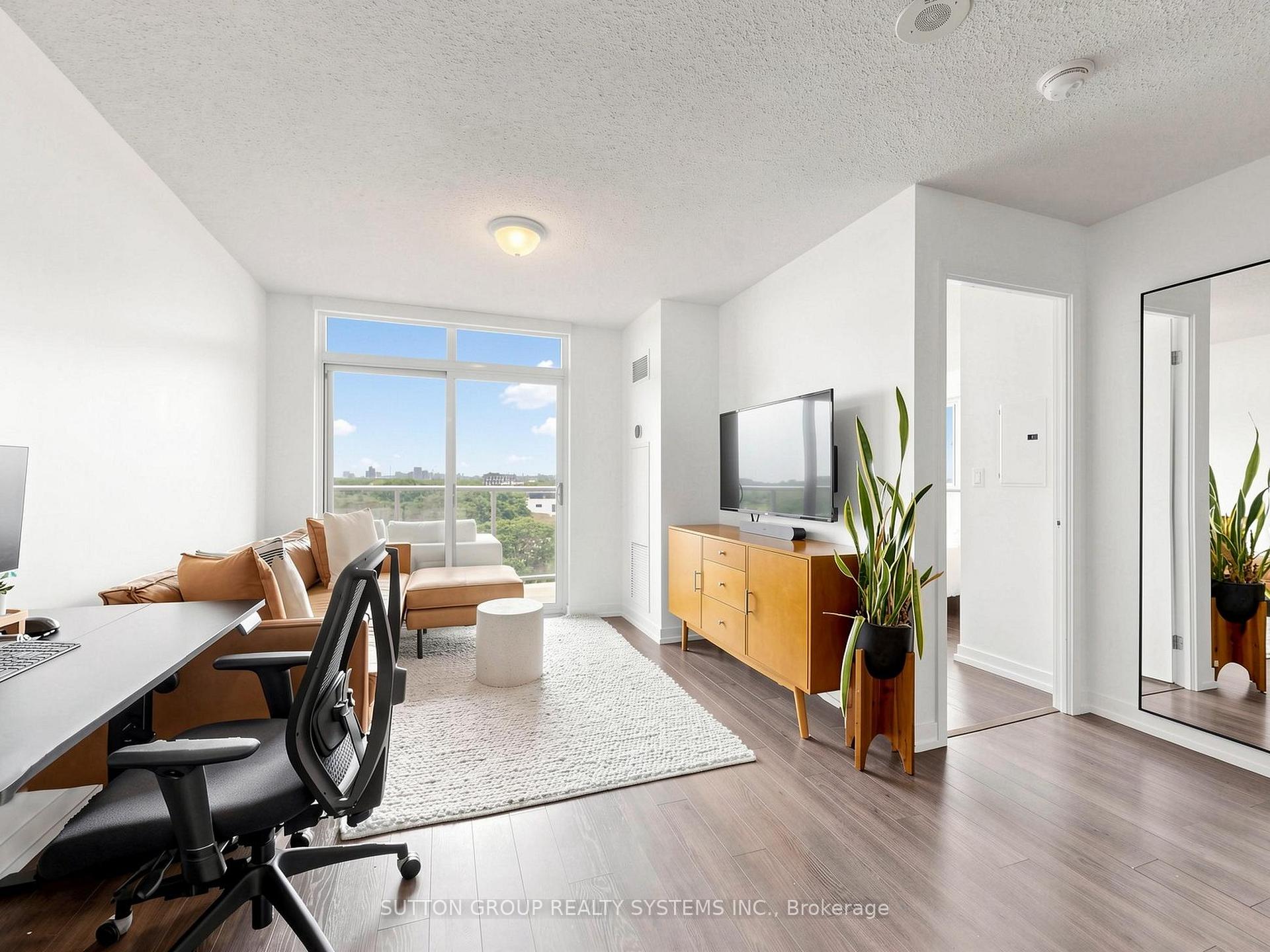 Photo 8 of Unit 714, 812 Lansdowne Avenue, Toronto, Dovercourt-Wallace Emerson-Junction — HOMEH
