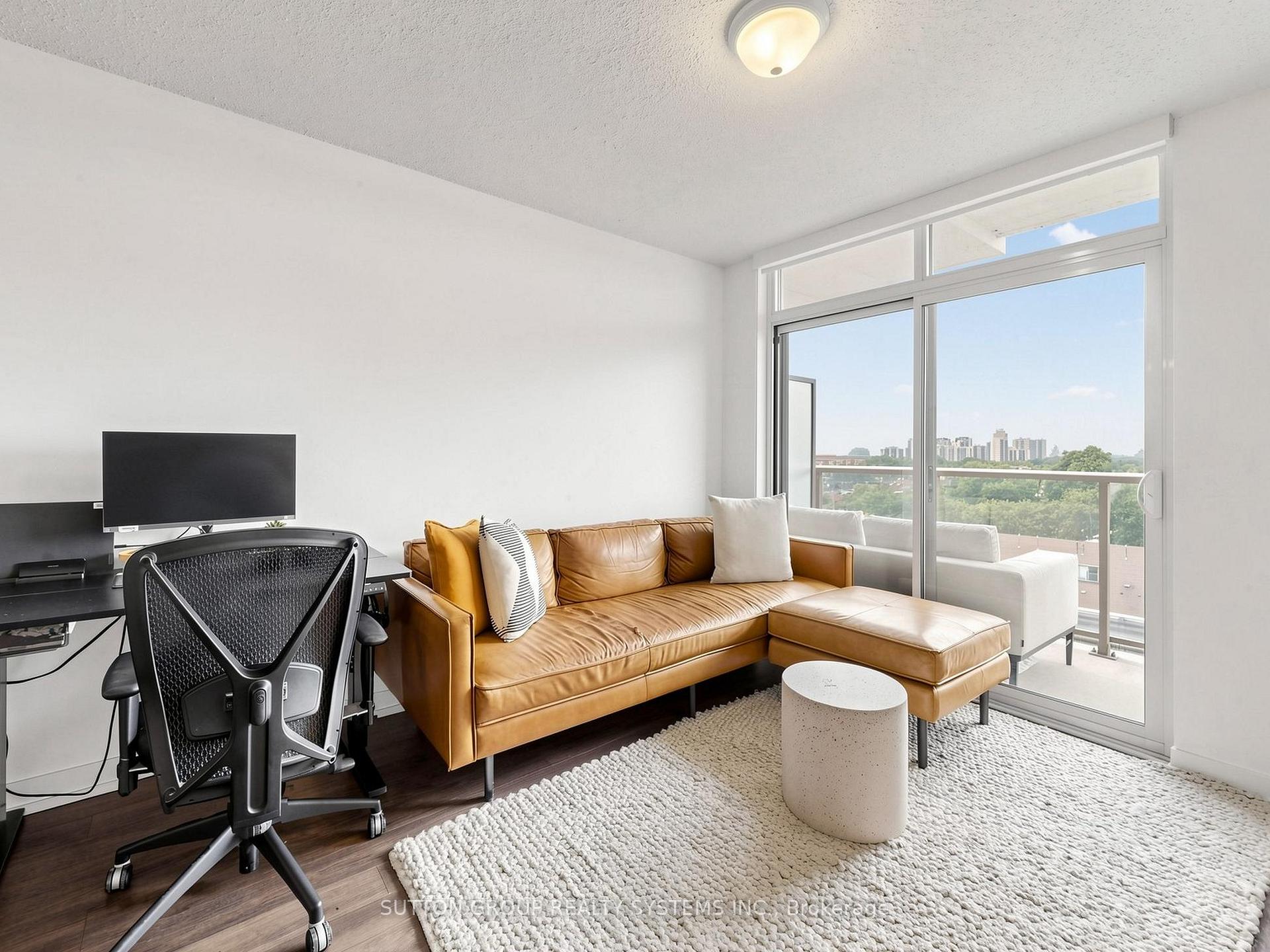 Photo 10 of Unit 714, 812 Lansdowne Avenue, Toronto, Dovercourt-Wallace Emerson-Junction — HOMEH