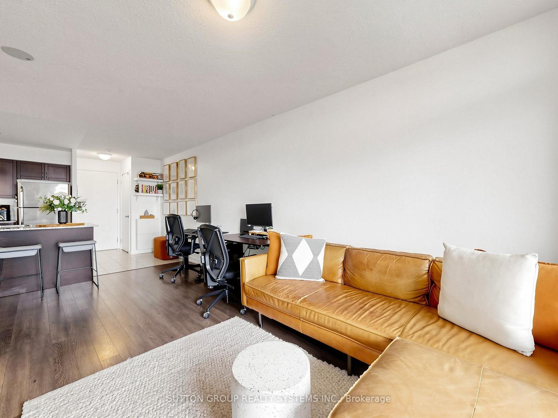 Photo 12 of Unit 714, 812 Lansdowne Avenue, Toronto, Dovercourt-Wallace Emerson-Junction — HOMEH