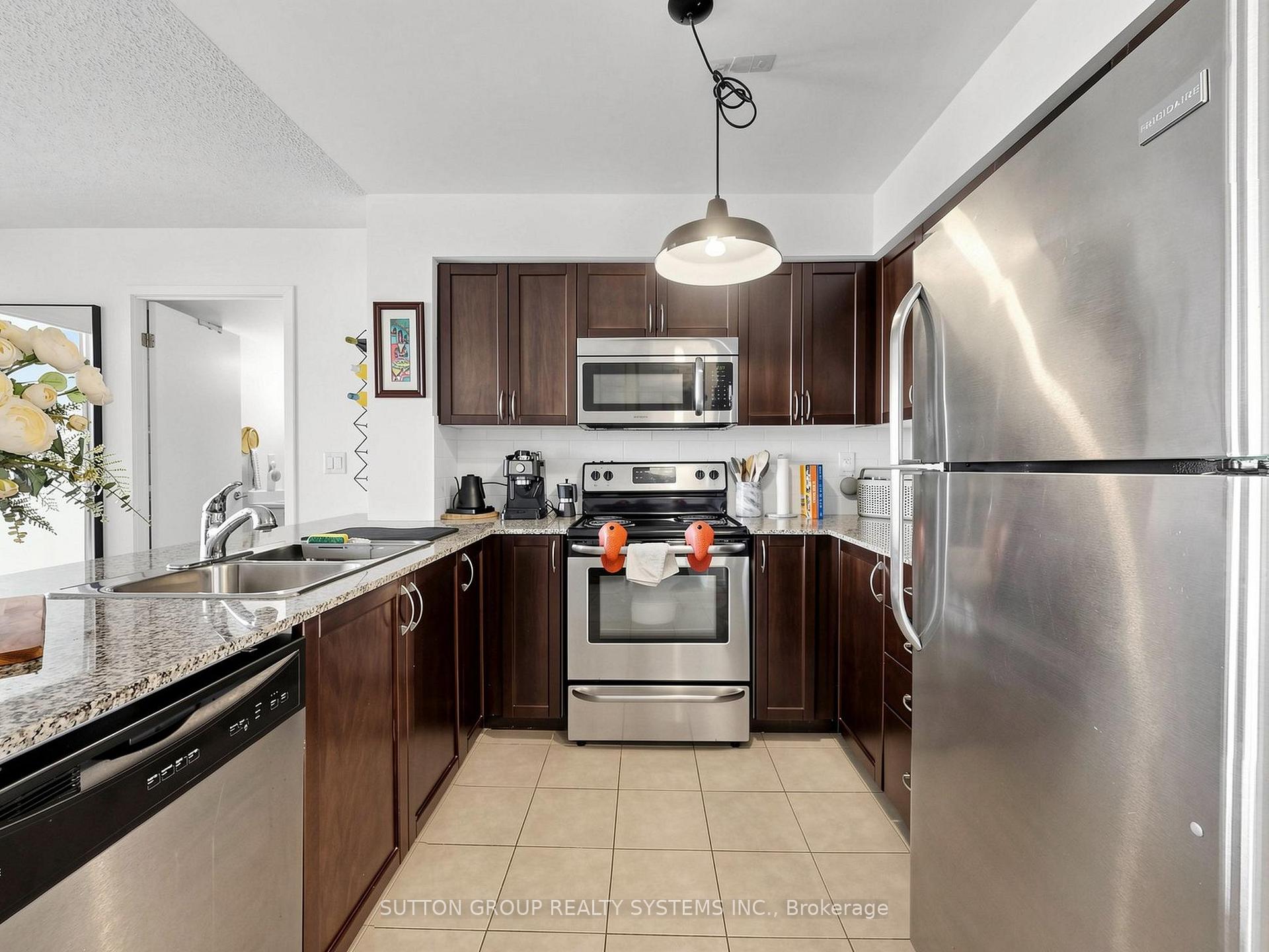 Photo 18 of Unit 714, 812 Lansdowne Avenue, Toronto, Dovercourt-Wallace Emerson-Junction — HOMEH