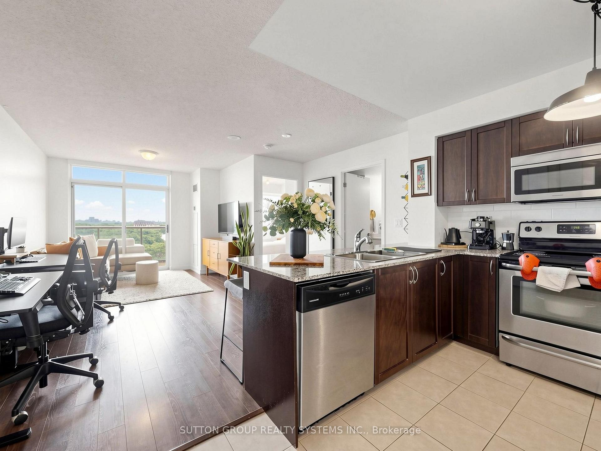 Photo 19 of Unit 714, 812 Lansdowne Avenue, Toronto, Dovercourt-Wallace Emerson-Junction — HOMEH