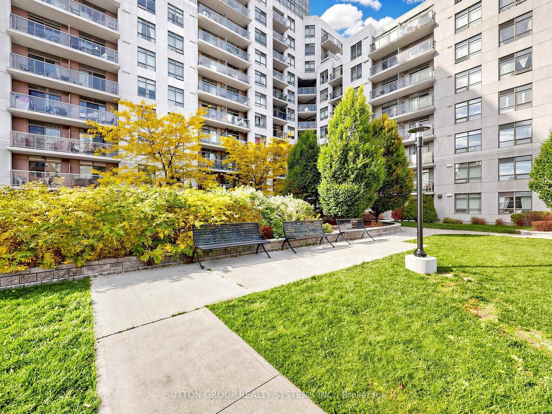 Photo 39 of Unit 714, 812 Lansdowne Avenue, Toronto, Dovercourt-Wallace Emerson-Junction — HOMEH