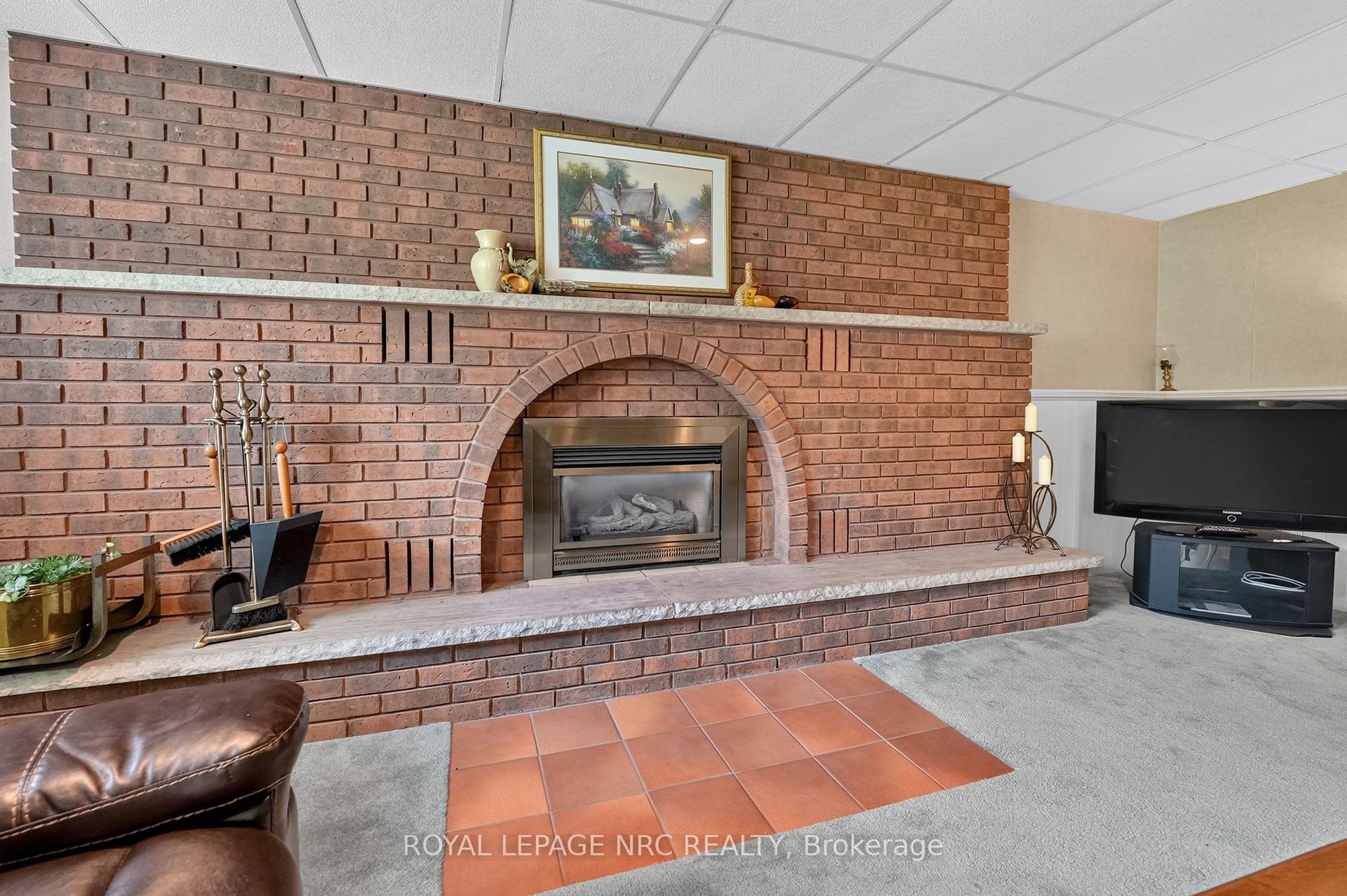 Photo 25 of 22 Jeanette Drive, St. Catharines, Vine/Linwell — HOMEH
