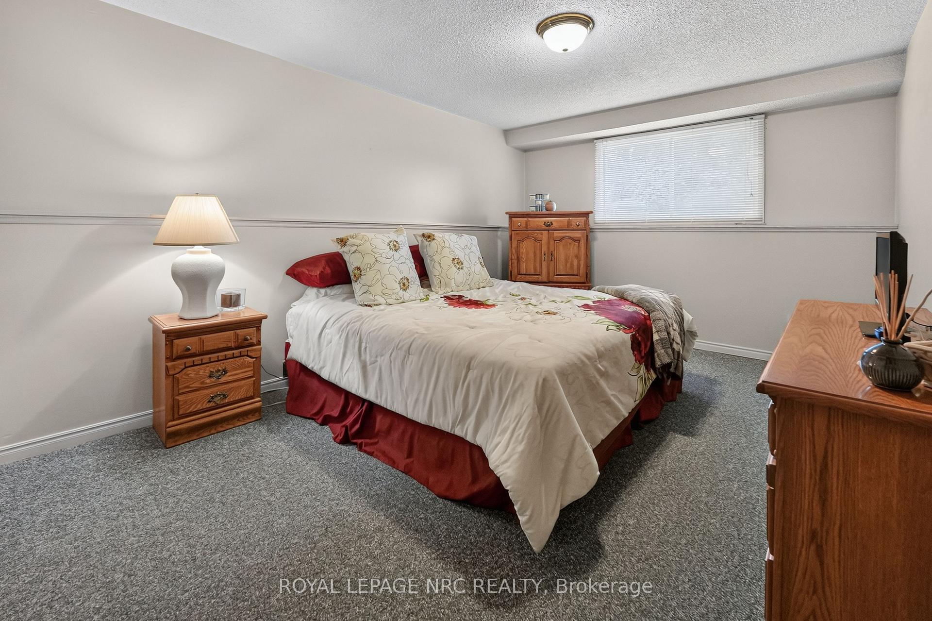 Photo 26 of 22 Jeanette Drive, St. Catharines, Vine/Linwell — HOMEH