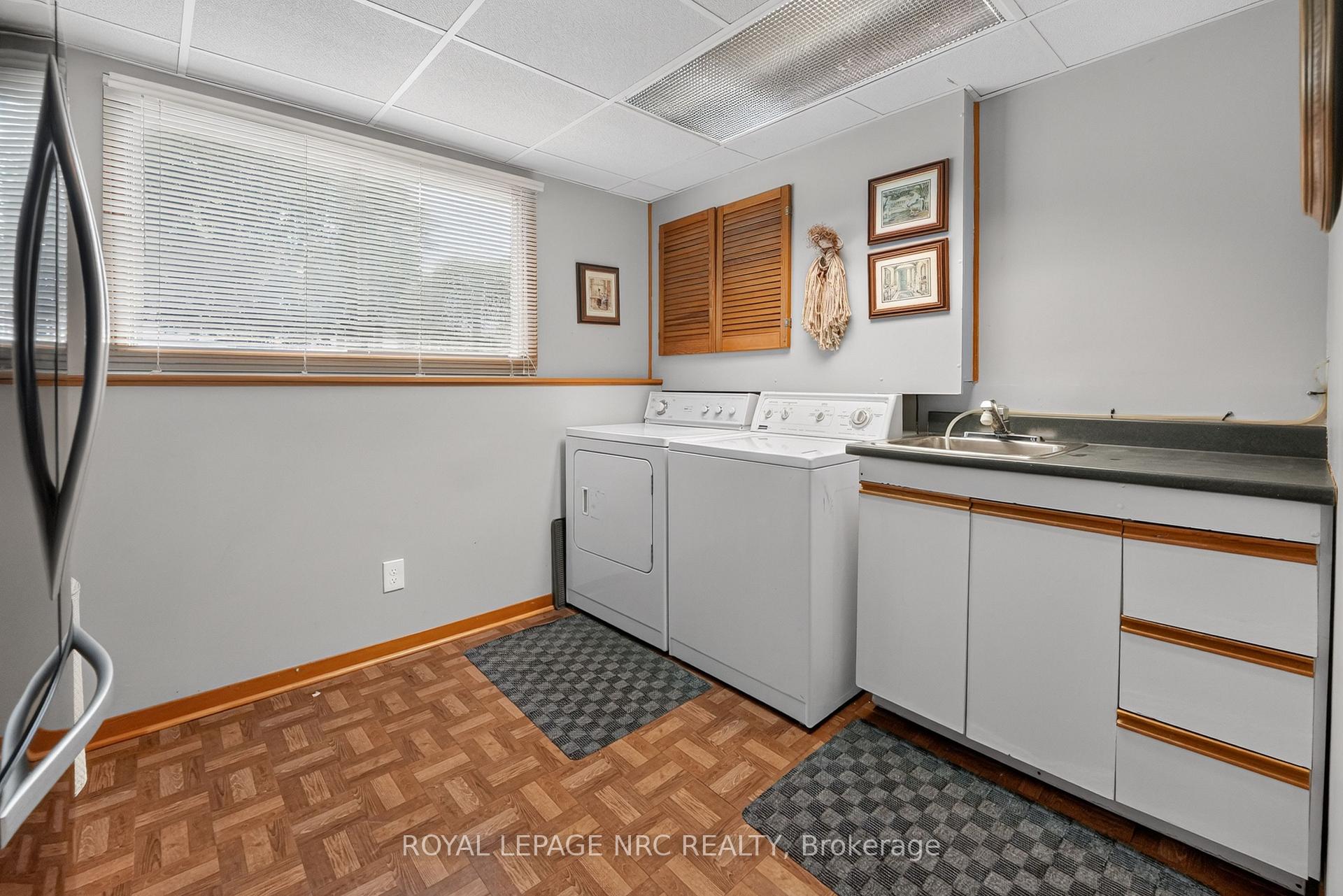 Photo 28 of 22 Jeanette Drive, St. Catharines, Vine/Linwell — HOMEH