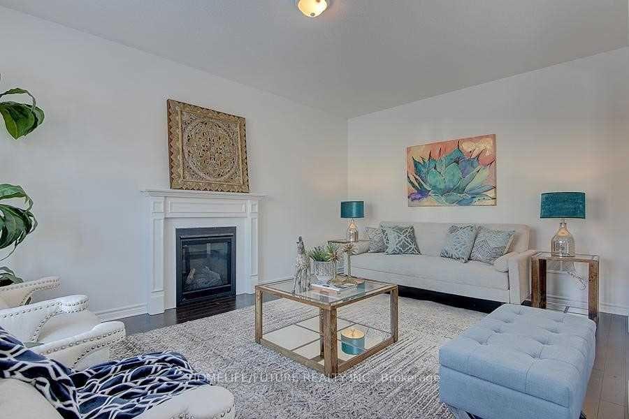 Photo 5 of 1011 Wrenwood Drive, Oshawa, Taunton — HOMEH