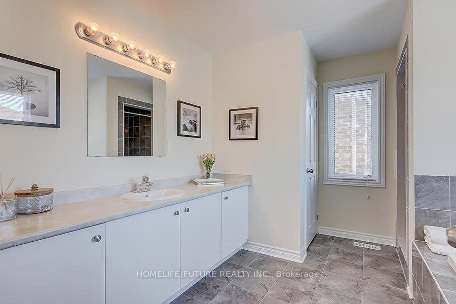 Photo 18 of 1011 Wrenwood Drive, Oshawa, Taunton — HOMEH