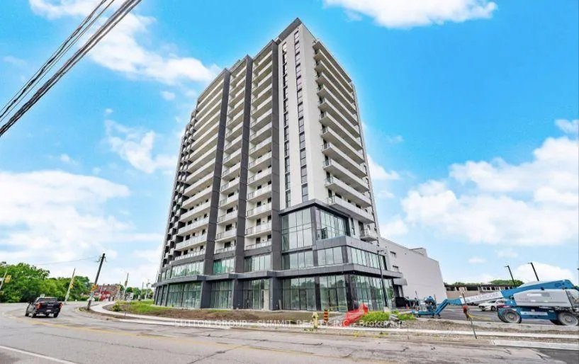 Front of Unit 402, 33 Erie Avenue
