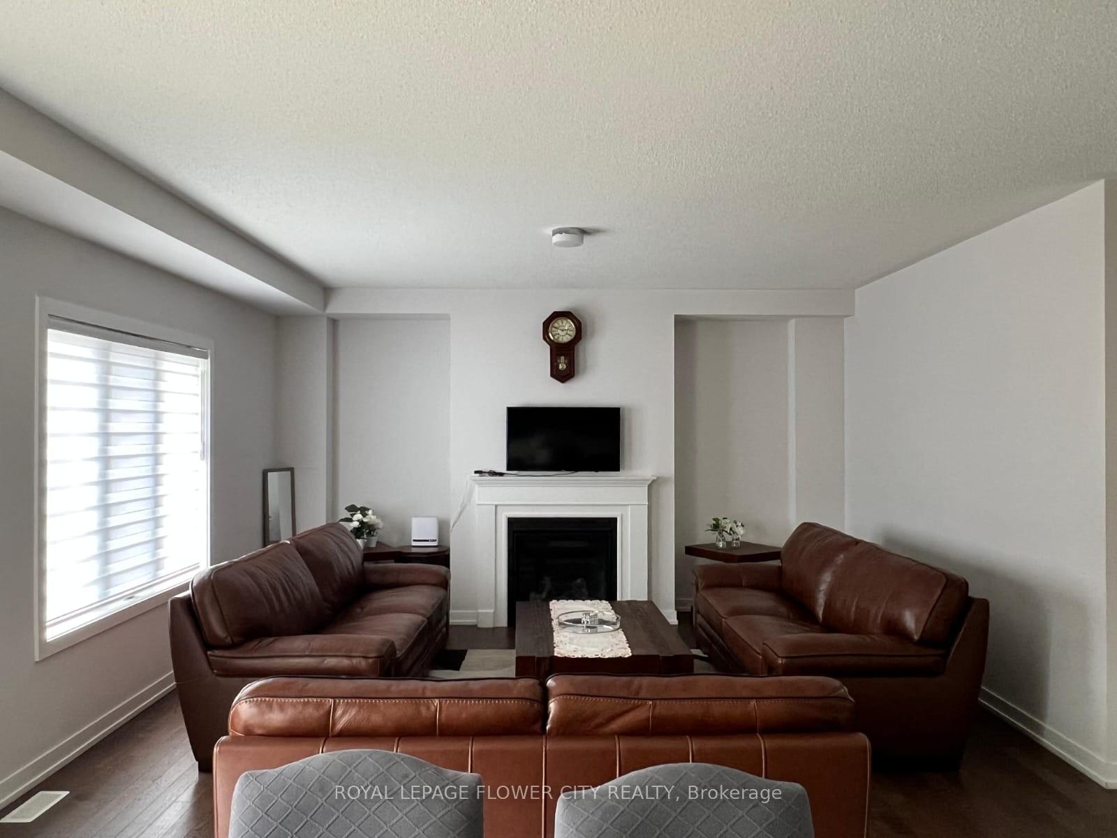 Photo 6 of 31 Tulip Crescent, Norfolk, Simcoe — HOMEH