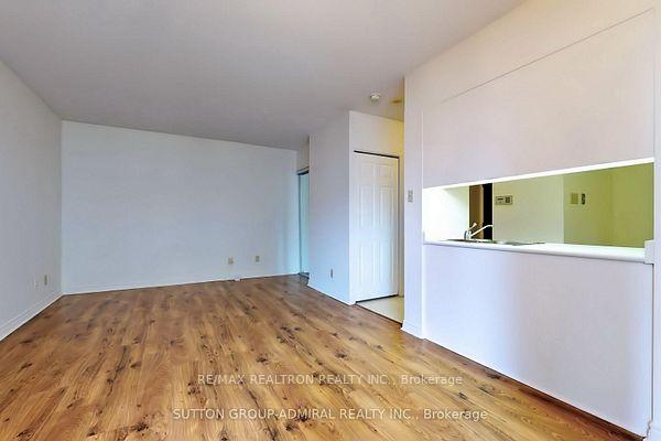 Photo 8 of Unit 2707, 736 Bay Street, Toronto, Bay Street Corridor — HOMEH