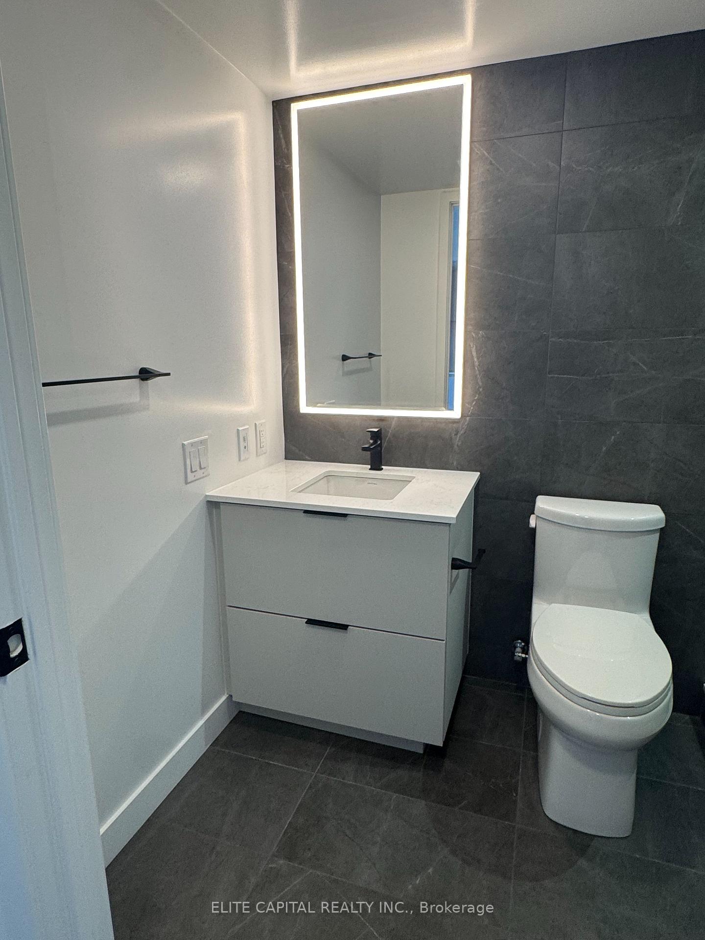 Photo 11 of Unit 1509, 609 Sherbourne Street, Toronto, North St. James Town — HOMEH