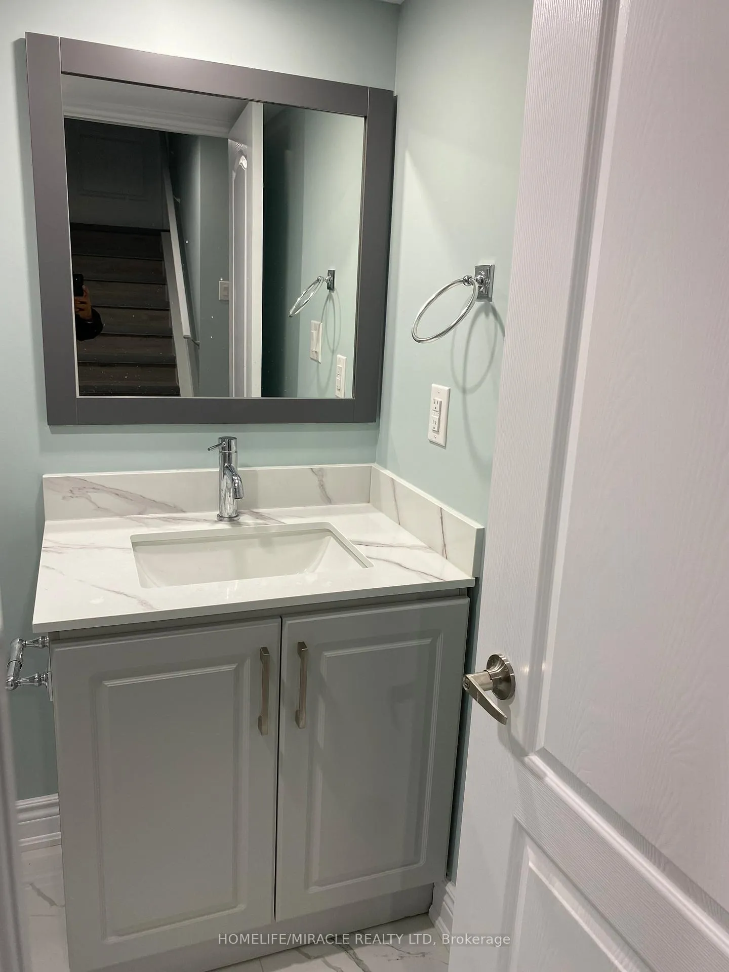 Photo 11 of Unit Bsmt, 42 Kilkarrin Road, Brampton, Northwest Brampton — HOMEH