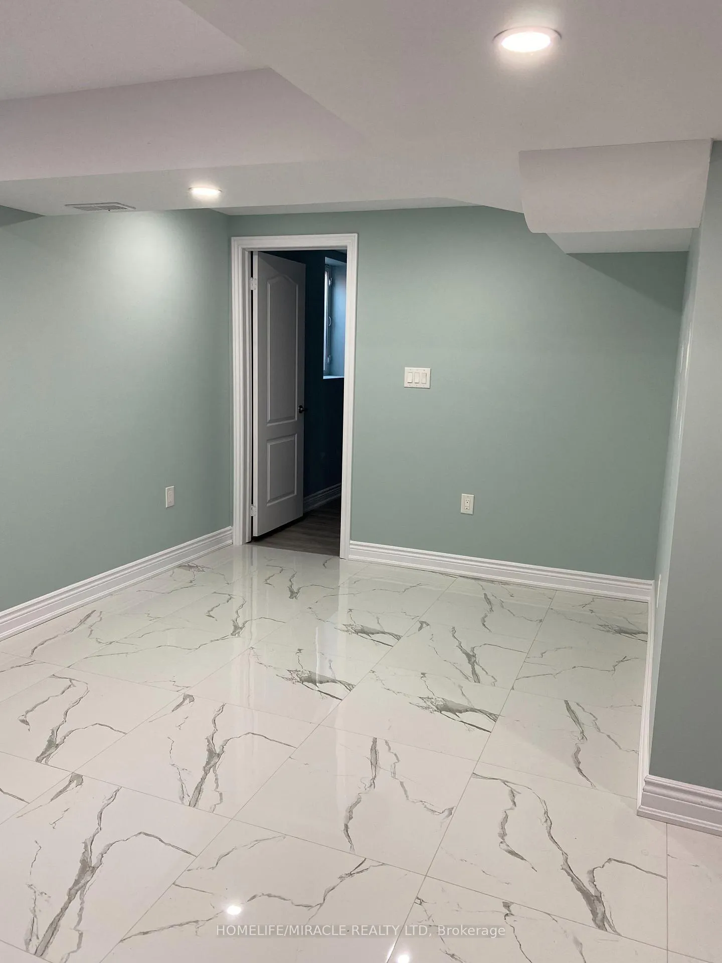 Photo 16 of Unit Bsmt, 42 Kilkarrin Road, Brampton, Northwest Brampton — HOMEH