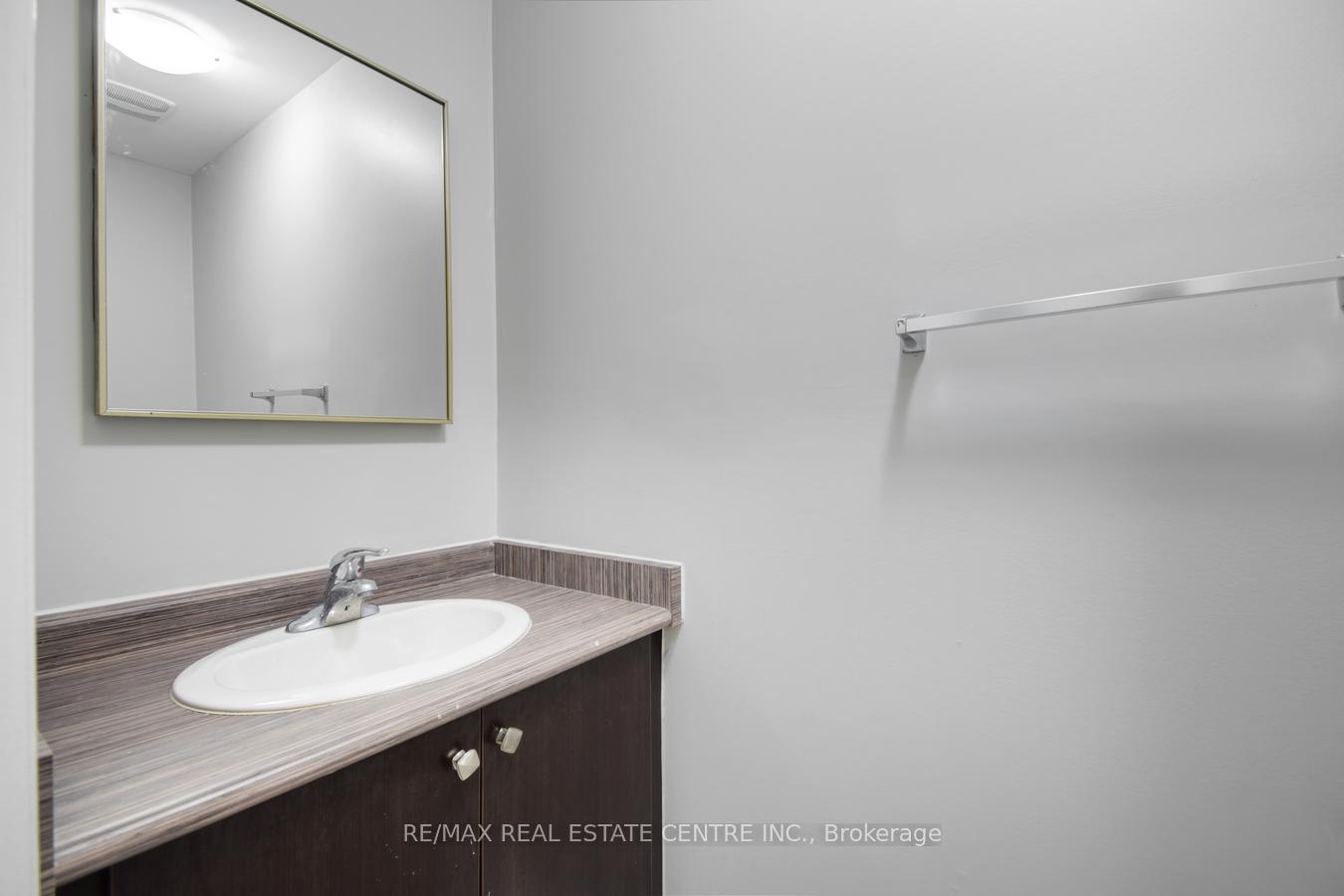 Photo 23 of 112 Commodore Drive, Brampton, Credit Valley — HOMEH