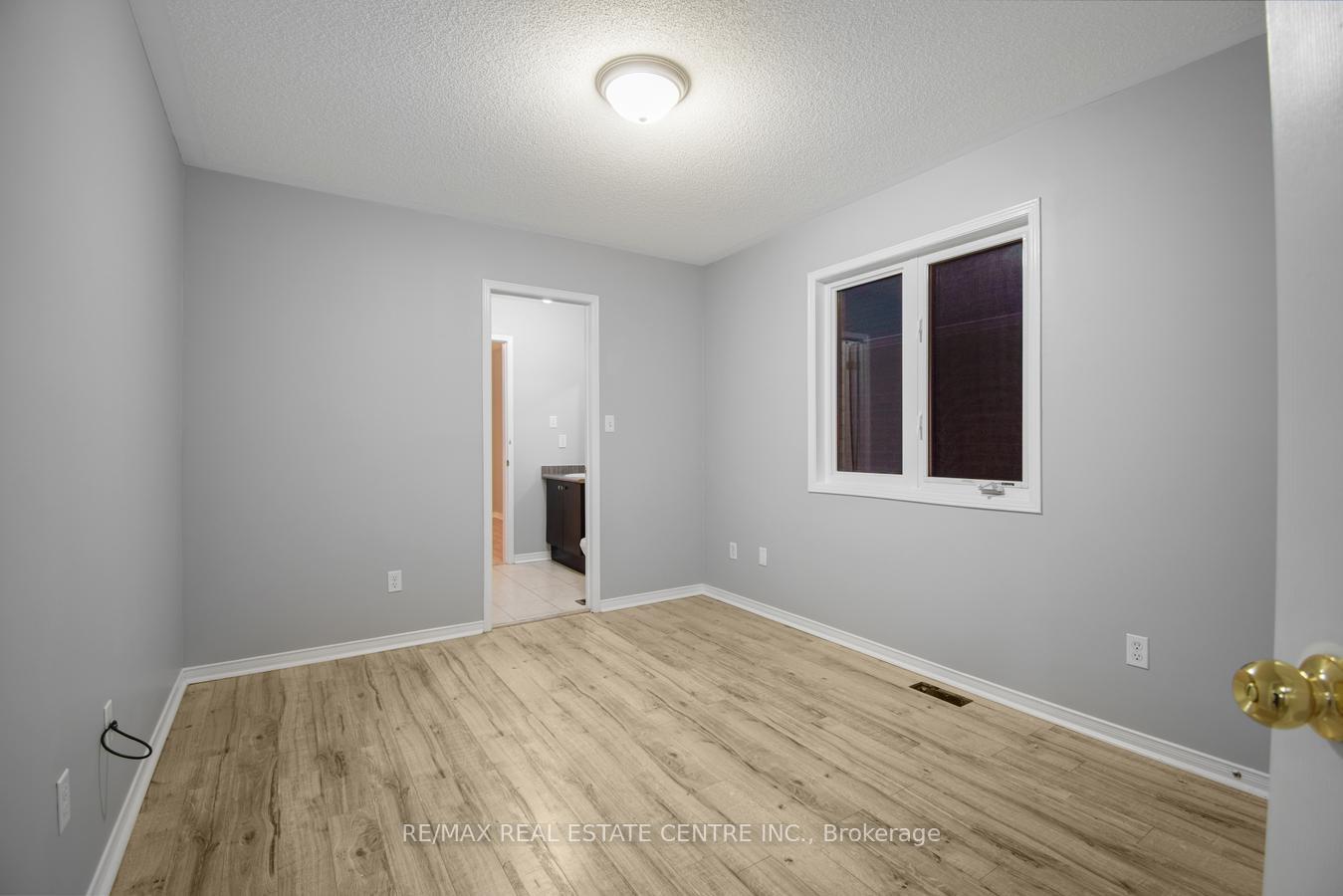 Photo 28 of 112 Commodore Drive, Brampton, Credit Valley — HOMEH