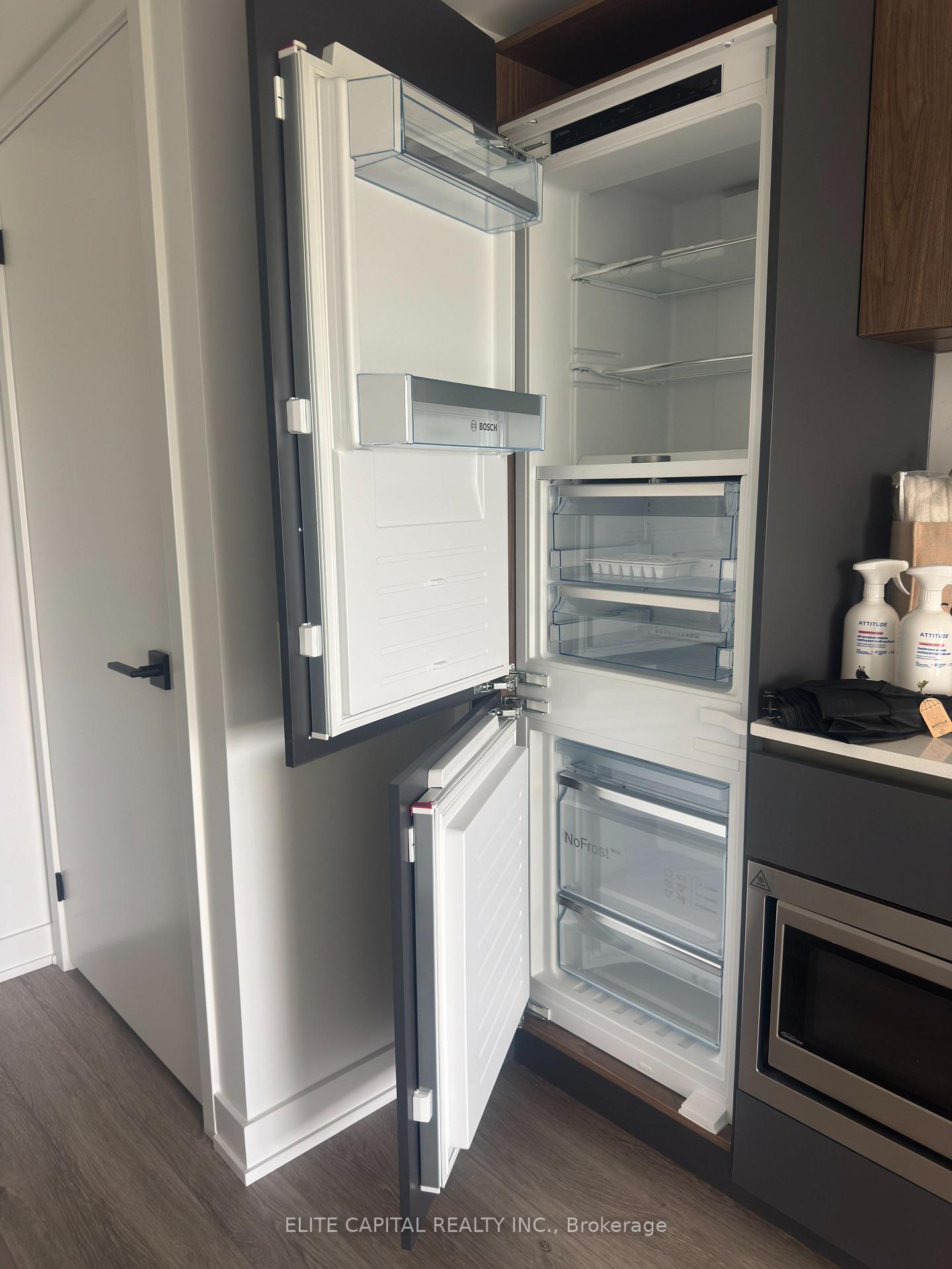 Photo 8 of Unit 1609, 609 Sherbourne Street, Toronto, North St. James Town — HOMEH
