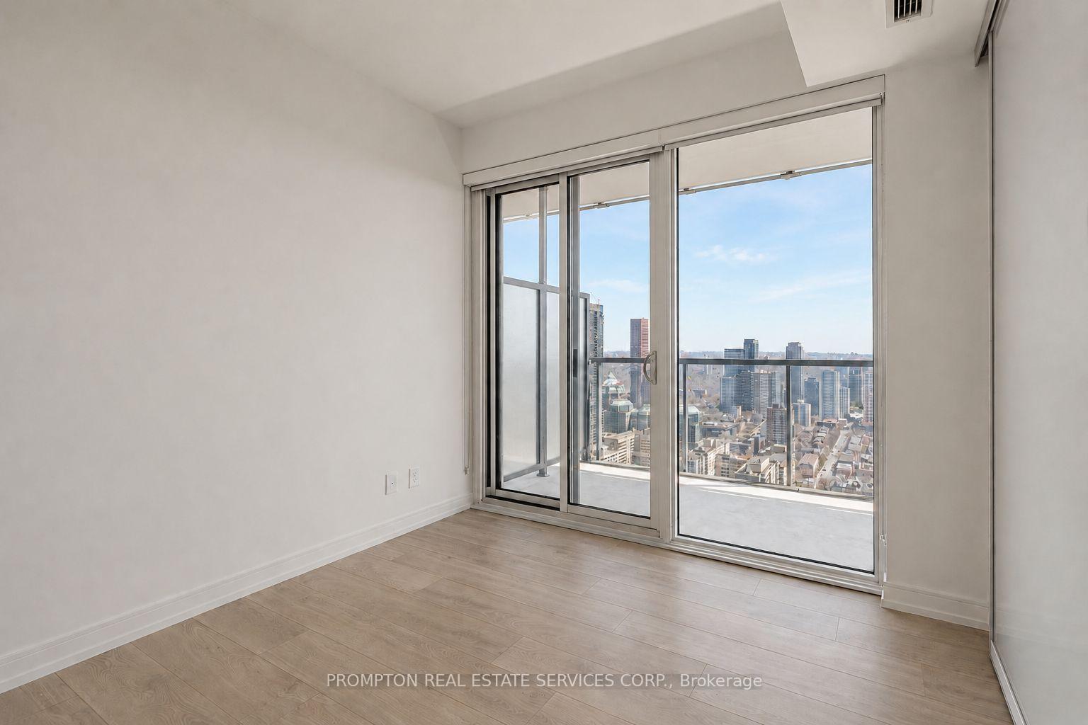 Photo 17 of Unit 4503, 3 Gloucester Street, Toronto, Church-Yonge Corridor — HOMEH