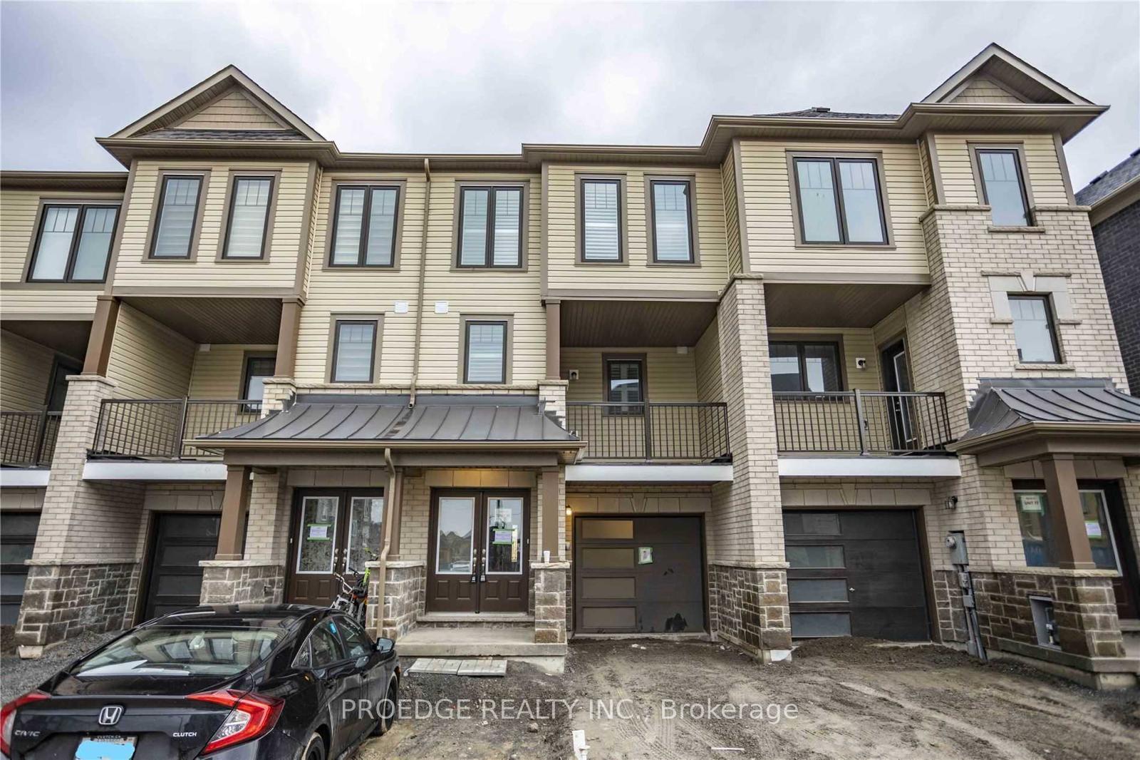 Photo 1 of 82 Ambereen Place, Clarington, Bowmanville — HOMEH