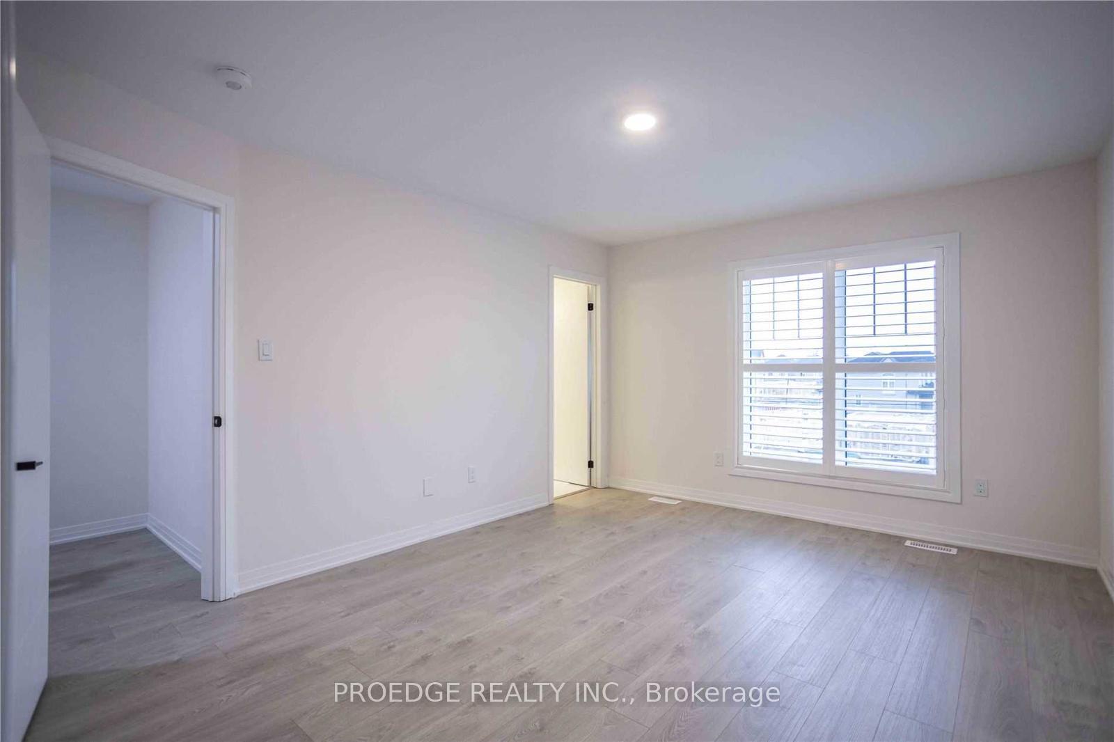 Photo 16 of 82 Ambereen Place, Clarington, Bowmanville — HOMEH