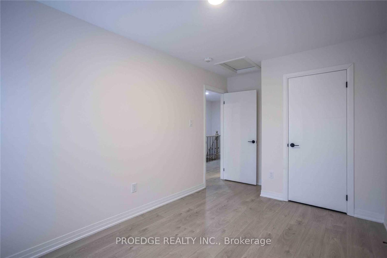 Photo 18 of 82 Ambereen Place, Clarington, Bowmanville — HOMEH