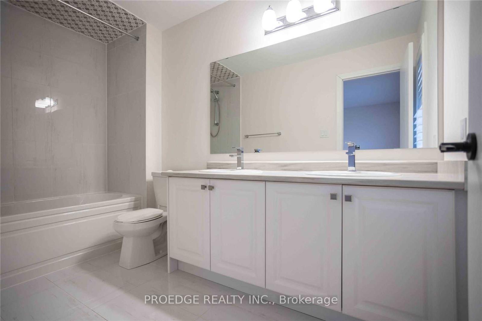 Photo 21 of 82 Ambereen Place, Clarington, Bowmanville — HOMEH