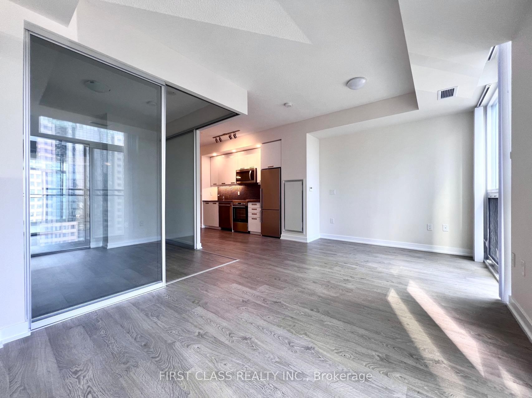 Photo 11 of Unit 1903, 99 John Street, Toronto, Waterfront Communities — HOMEH