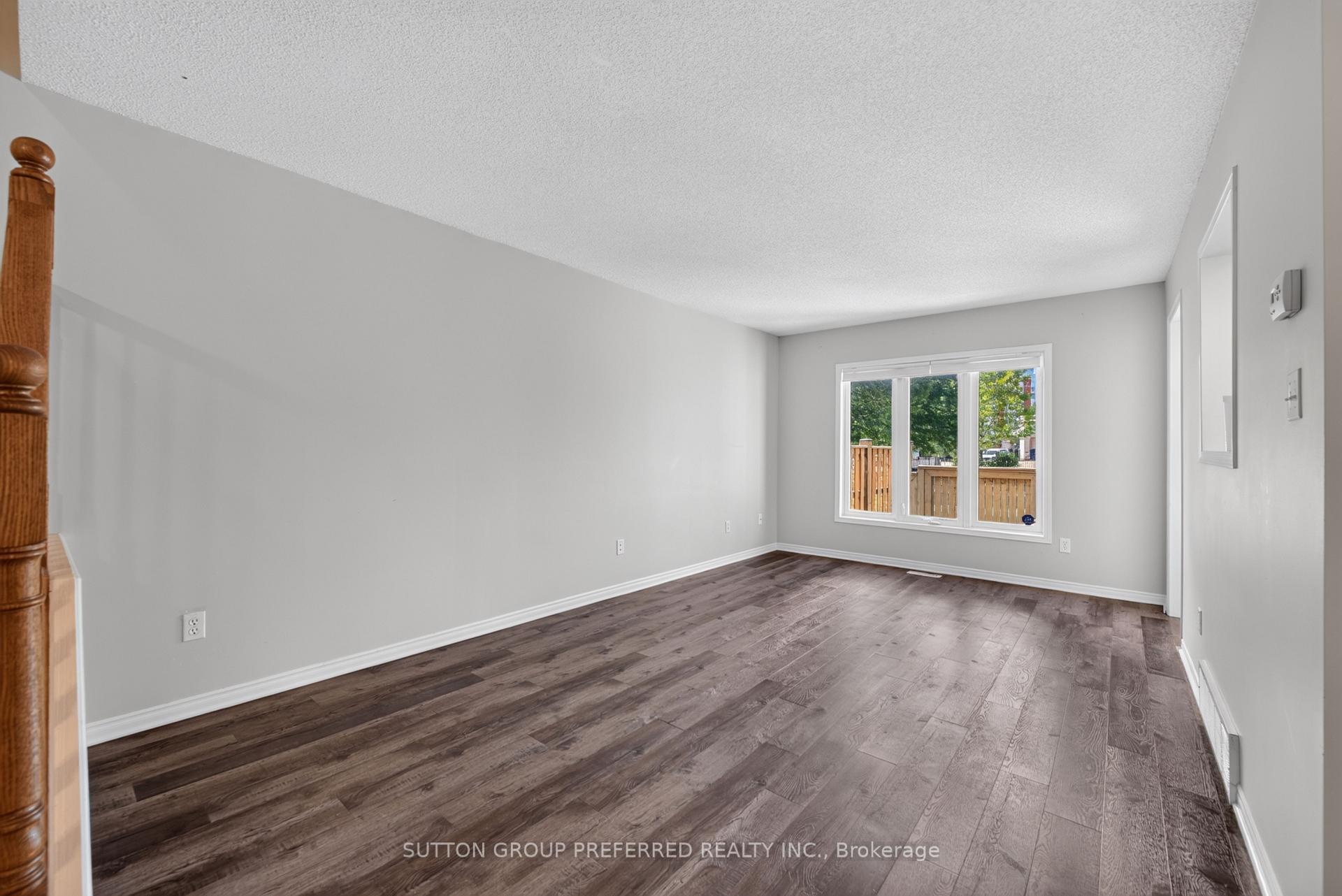 Photo 10 of Unit 7, 185 North Centre Road, London, North B — HOMEH