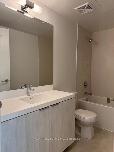 Photo 11 of Unit 3721, 28 Widmer Street, Toronto, Waterfront Communities — HOMEH