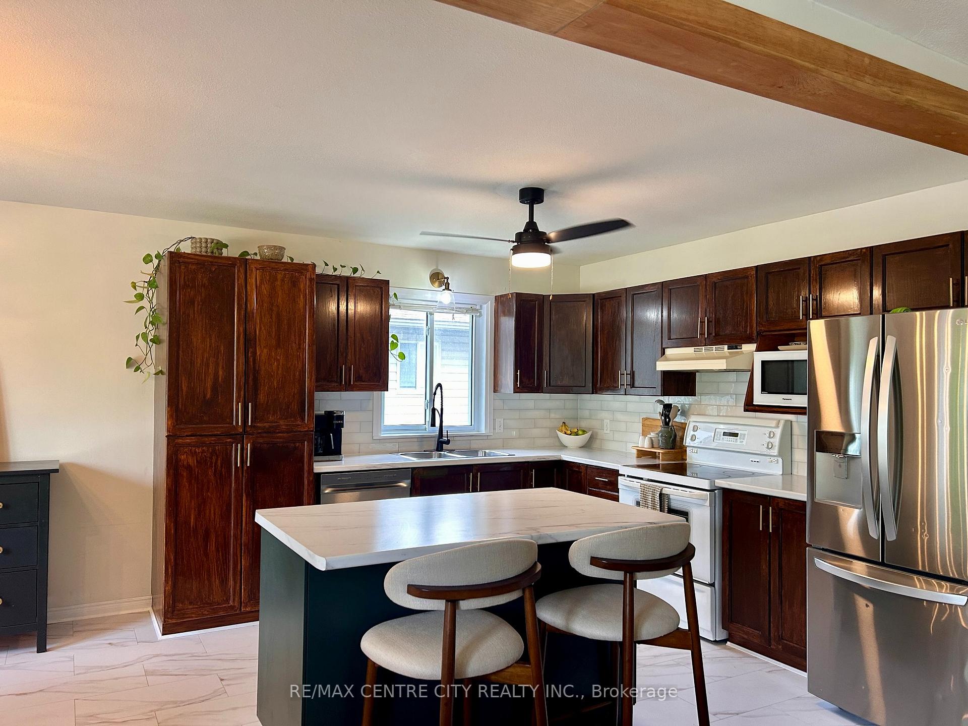 Photo 7 of 78 Chittim Road, Chatham-Kent, Blenheim — HOMEH