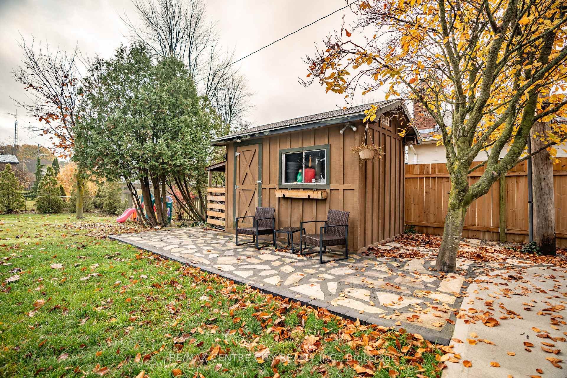 Photo 25 of 78 Chittim Road, Chatham-Kent, Blenheim — HOMEH