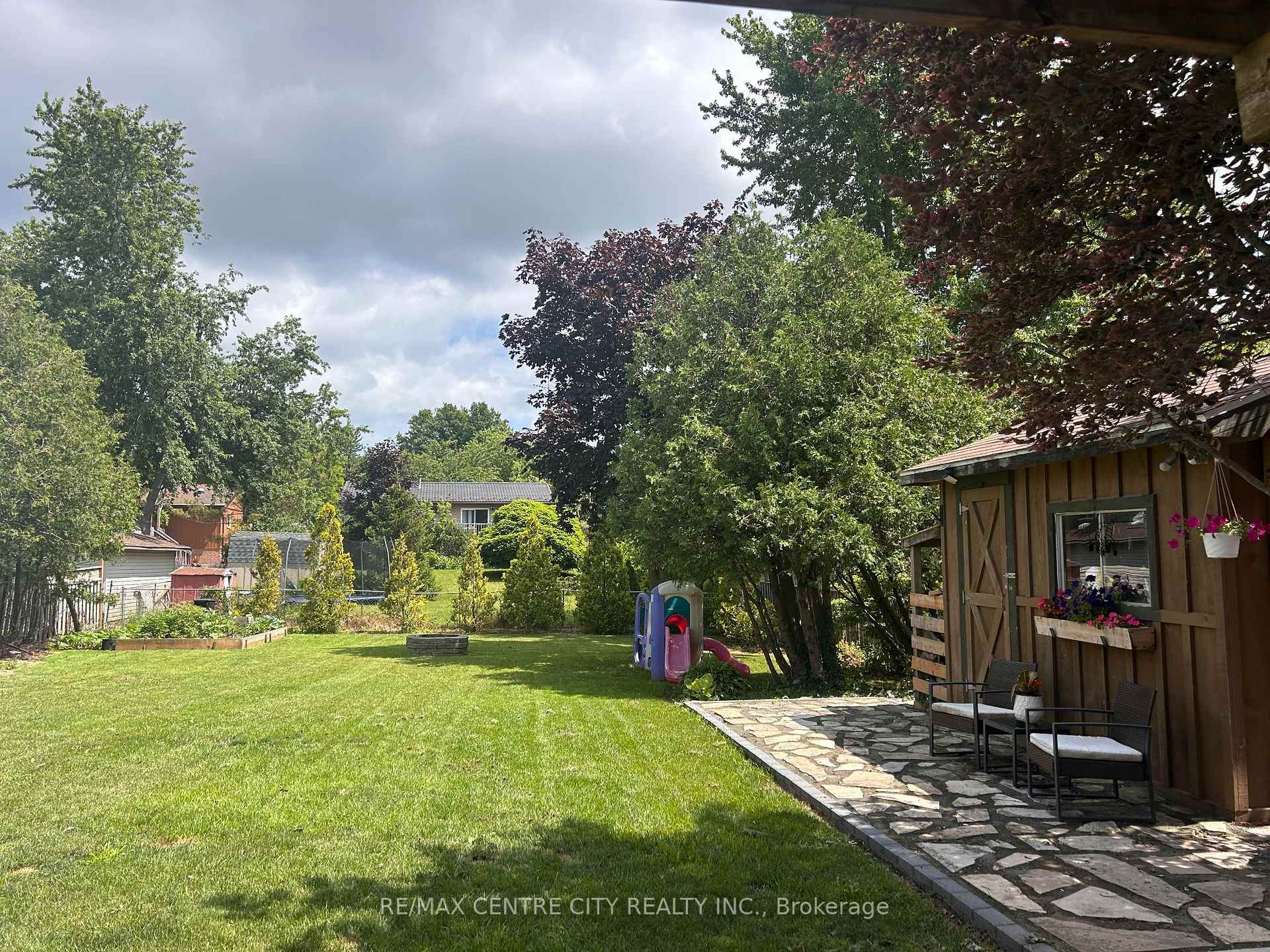 Photo 27 of 78 Chittim Road, Chatham-Kent, Blenheim — HOMEH