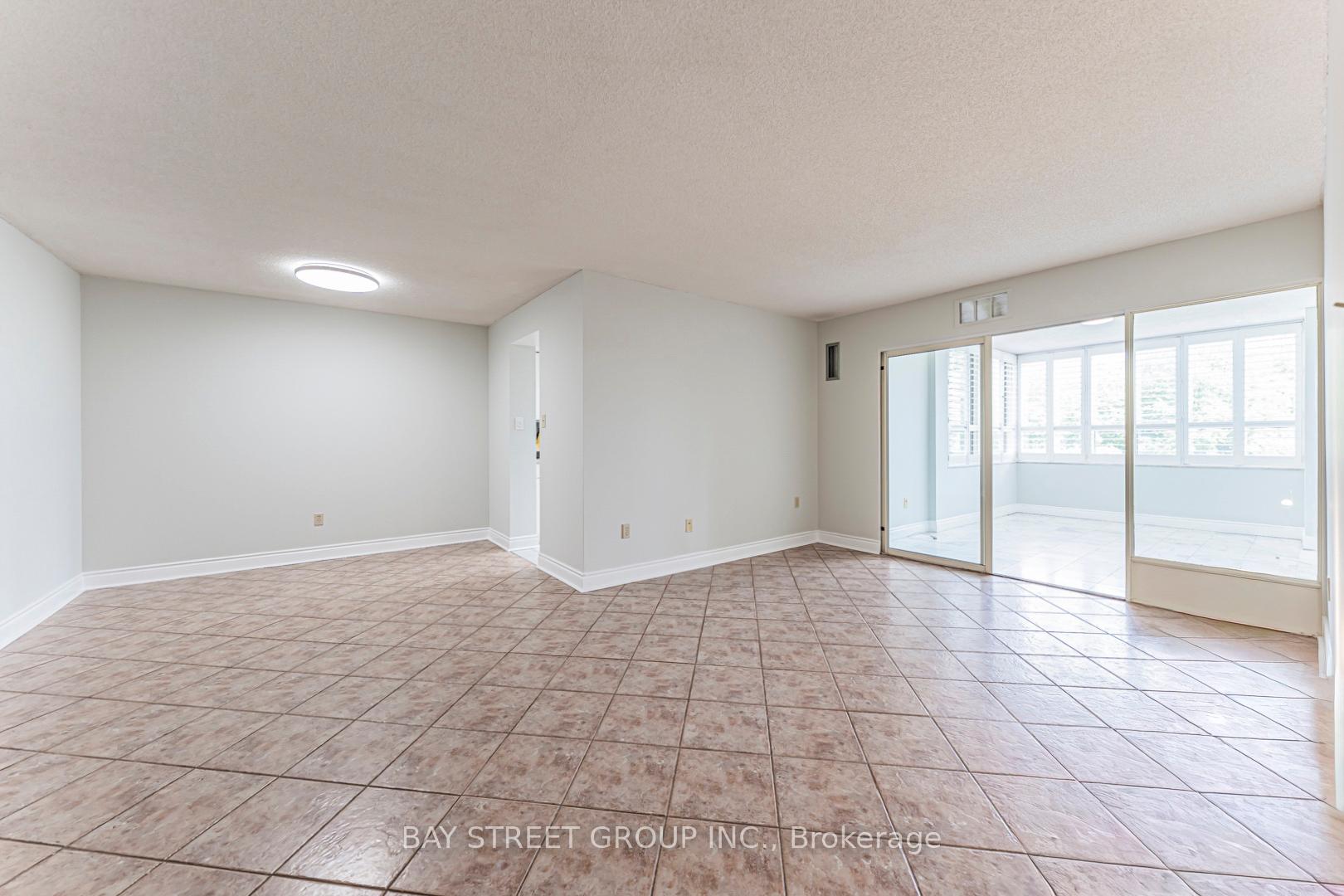 Photo 8 of Unit 306, 10 Malta Avenue, Brampton, Fletcher's Creek South — HOMEH