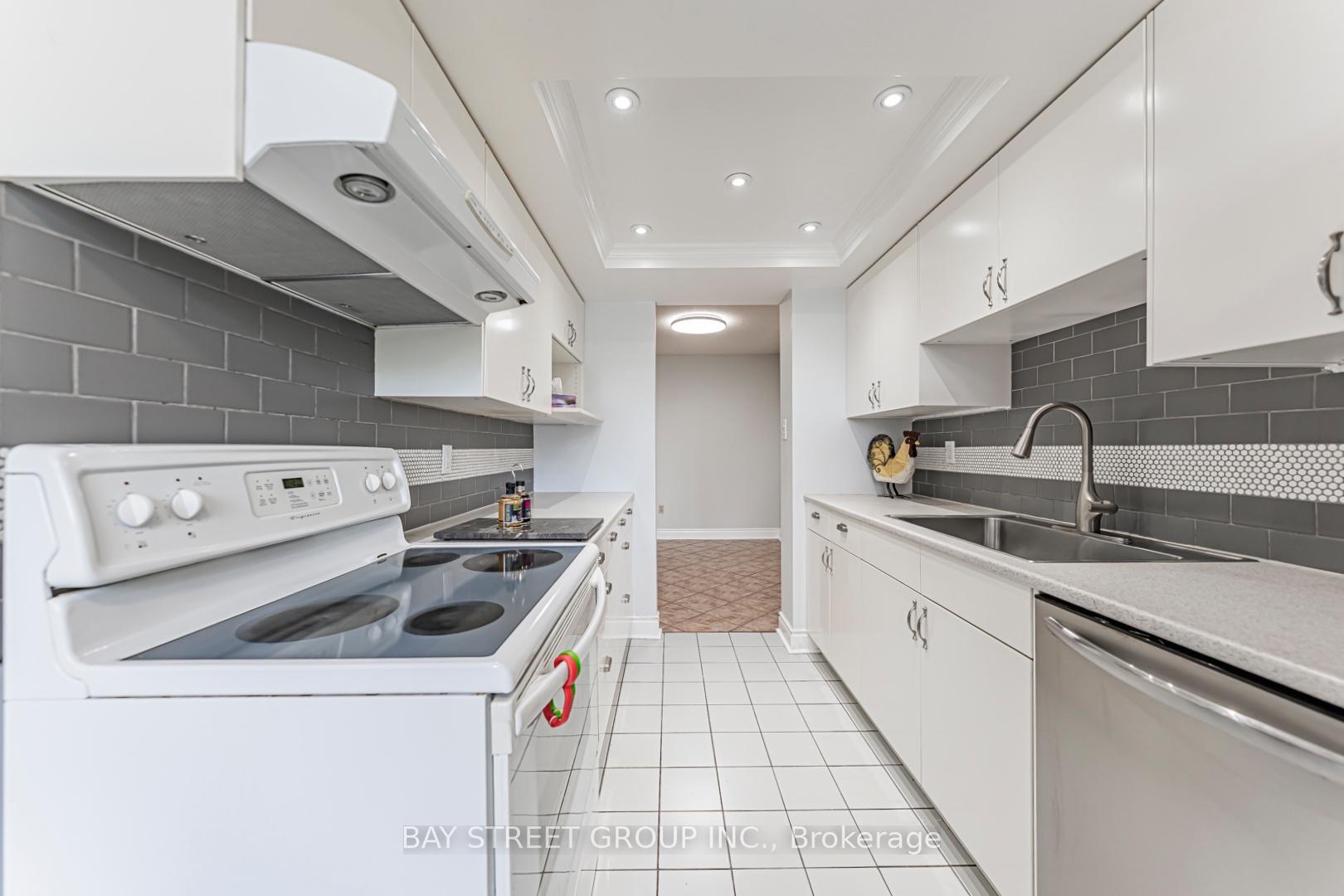 Photo 24 of Unit 306, 10 Malta Avenue, Brampton, Fletcher's Creek South — HOMEH