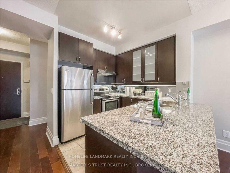 Photo 8 of Unit 511, 111 Upper Duke Crescent, Markham, Unionville — HOMEH