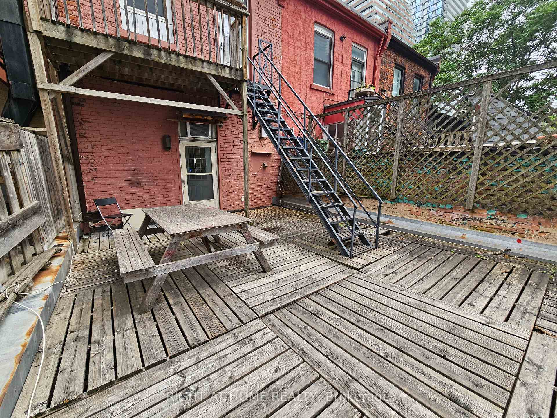 Photo 22 of Unit 2F, 550 Yonge Street, Toronto, Bay Street Corridor — HOMEH