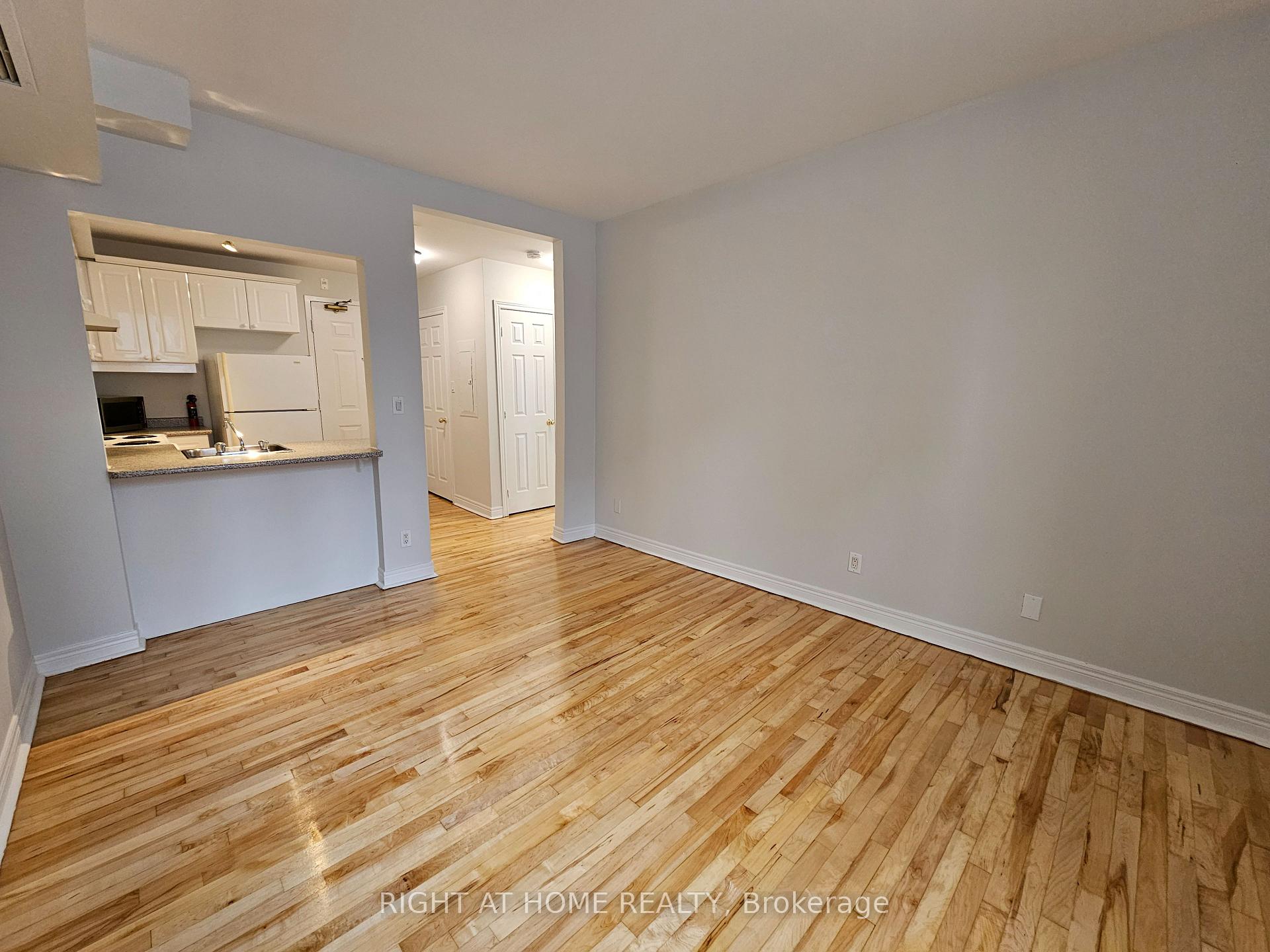 Photo 8 of Unit 201, 524 Yonge Street, Toronto, Church-Yonge Corridor — HOMEH
