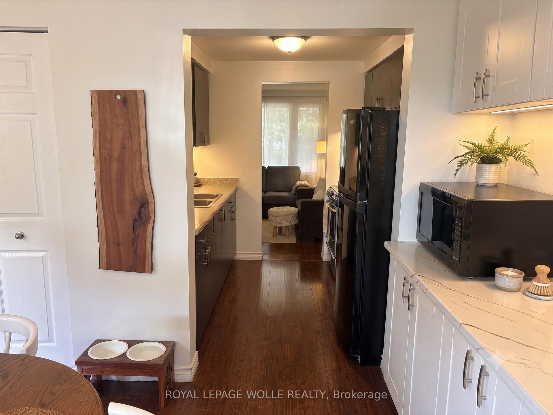 Photo 7 of Unit 14, 279 Sandowne Drive, Waterloo, Huron Park — HOMEH