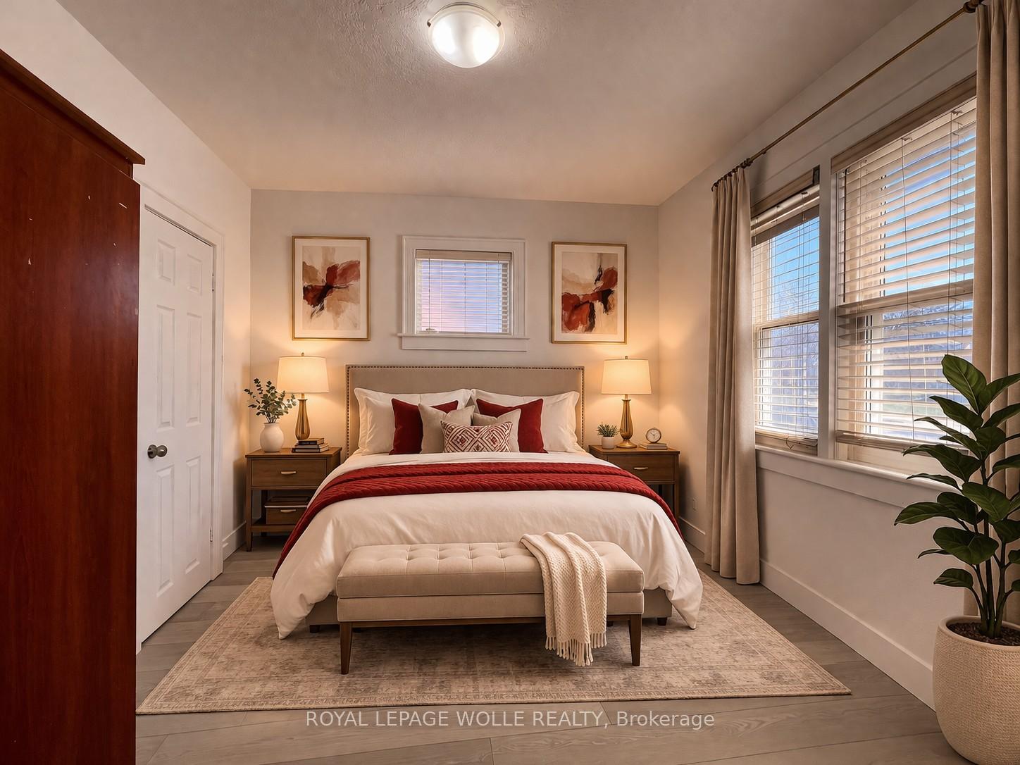 Photo 6 of Unit UPPER, 480 Ottawa Street S, Waterloo — HOMEH