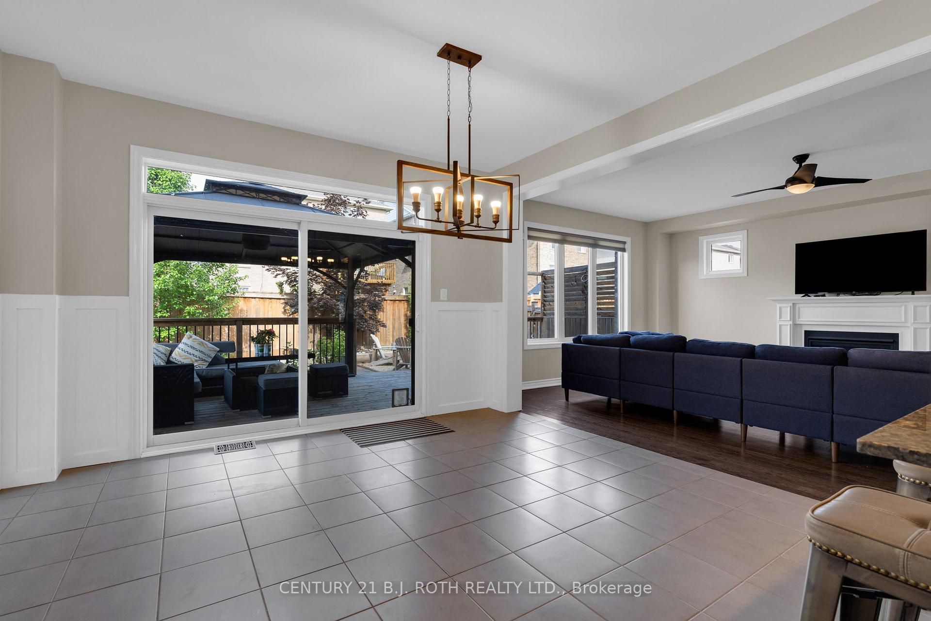 Photo 9 of 2048 Allison Street, Innisfil, Alcona — HOMEH