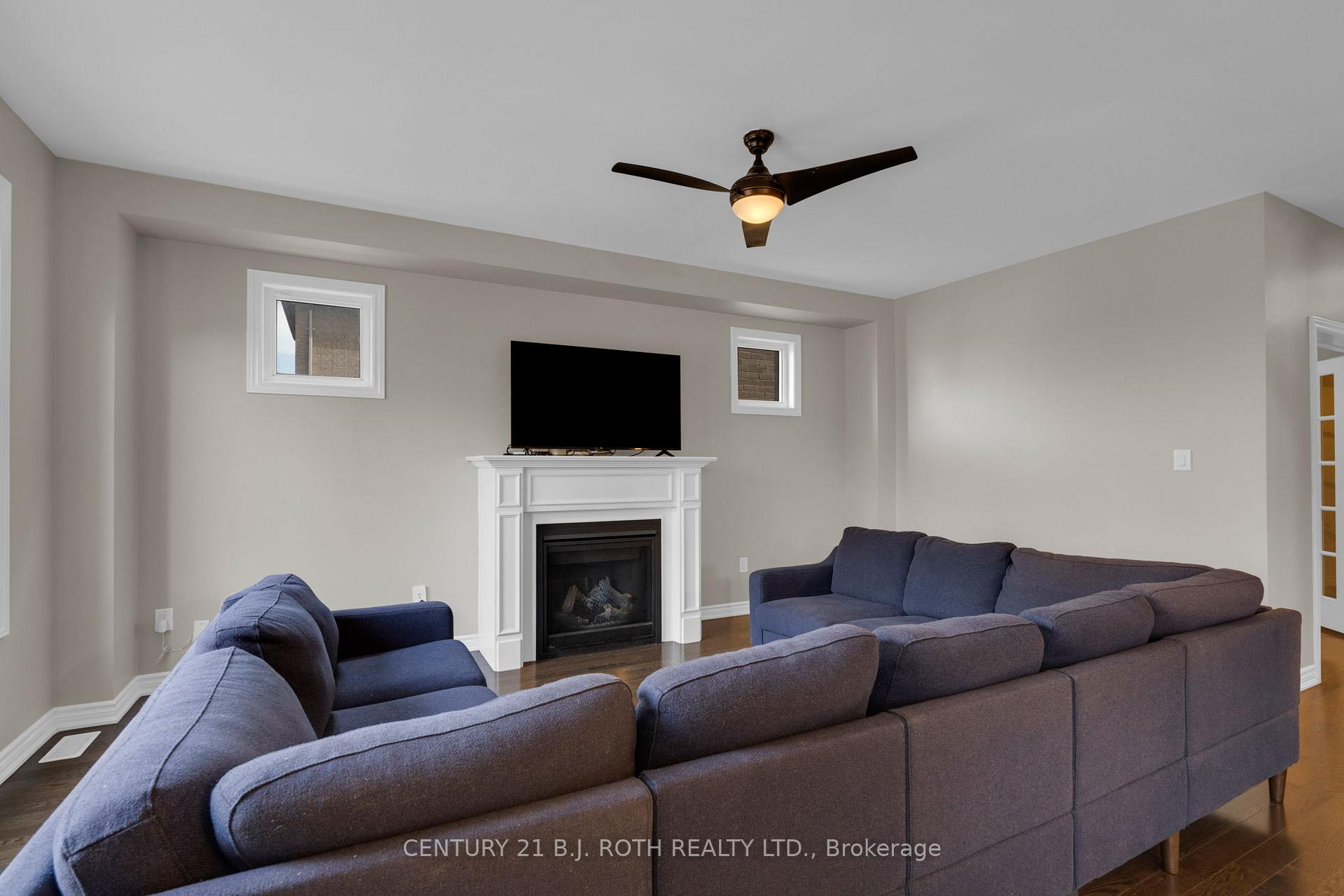 Photo 10 of 2048 Allison Street, Innisfil, Alcona — HOMEH