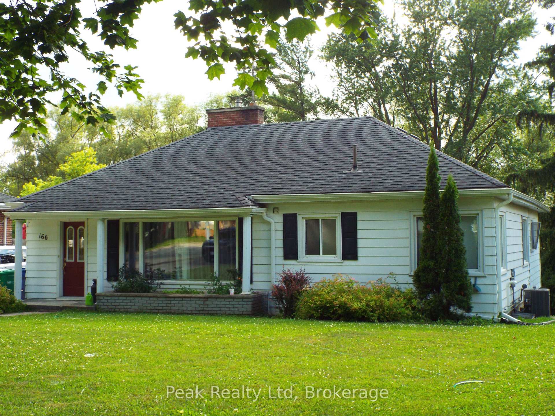 Photo of 166 Diagonal Road