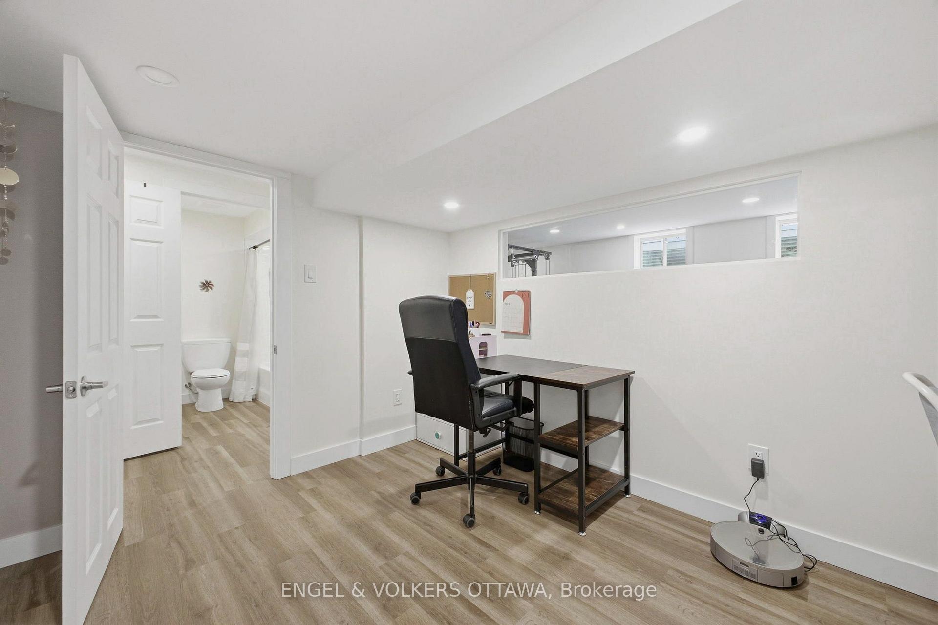 Photo 27 of 139 Switch Grass Crescent, Ottawa, Barrhaven - Half Moon Bay — HOMEH