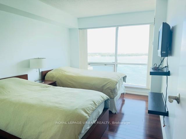 Photo 18 of Unit 2702, 10 Yonge Street, Toronto, Waterfront Communities — HOMEH