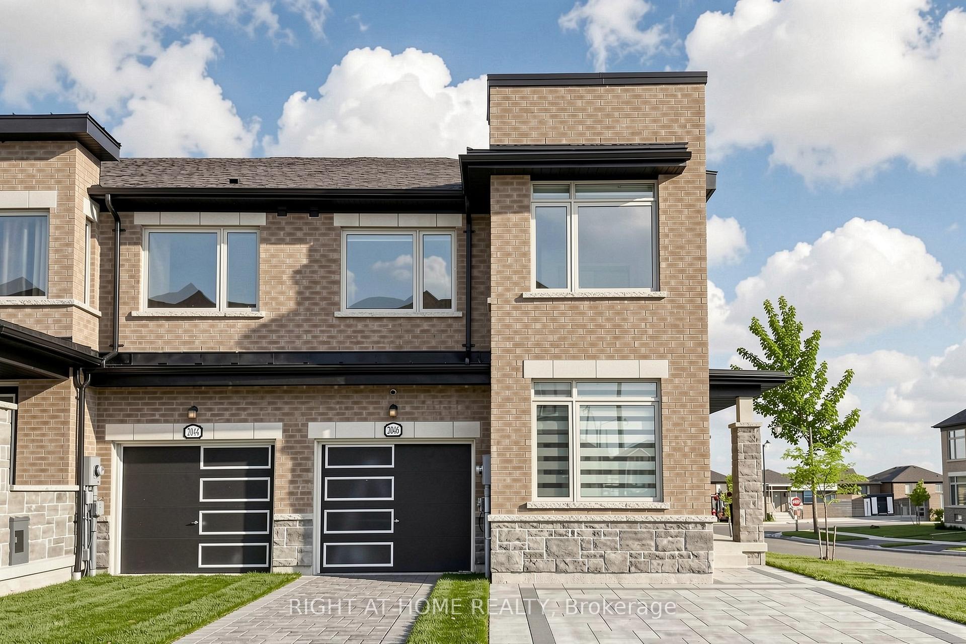 Photo 2 of 2046 Cameron Lott Crescent, Oshawa, Kedron — HOMEH