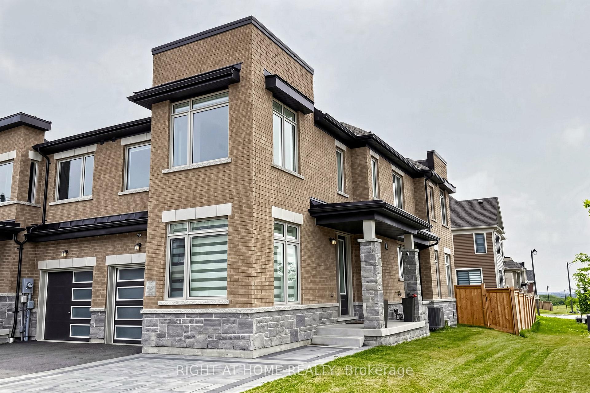Photo 4 of 2046 Cameron Lott Crescent, Oshawa, Kedron — HOMEH