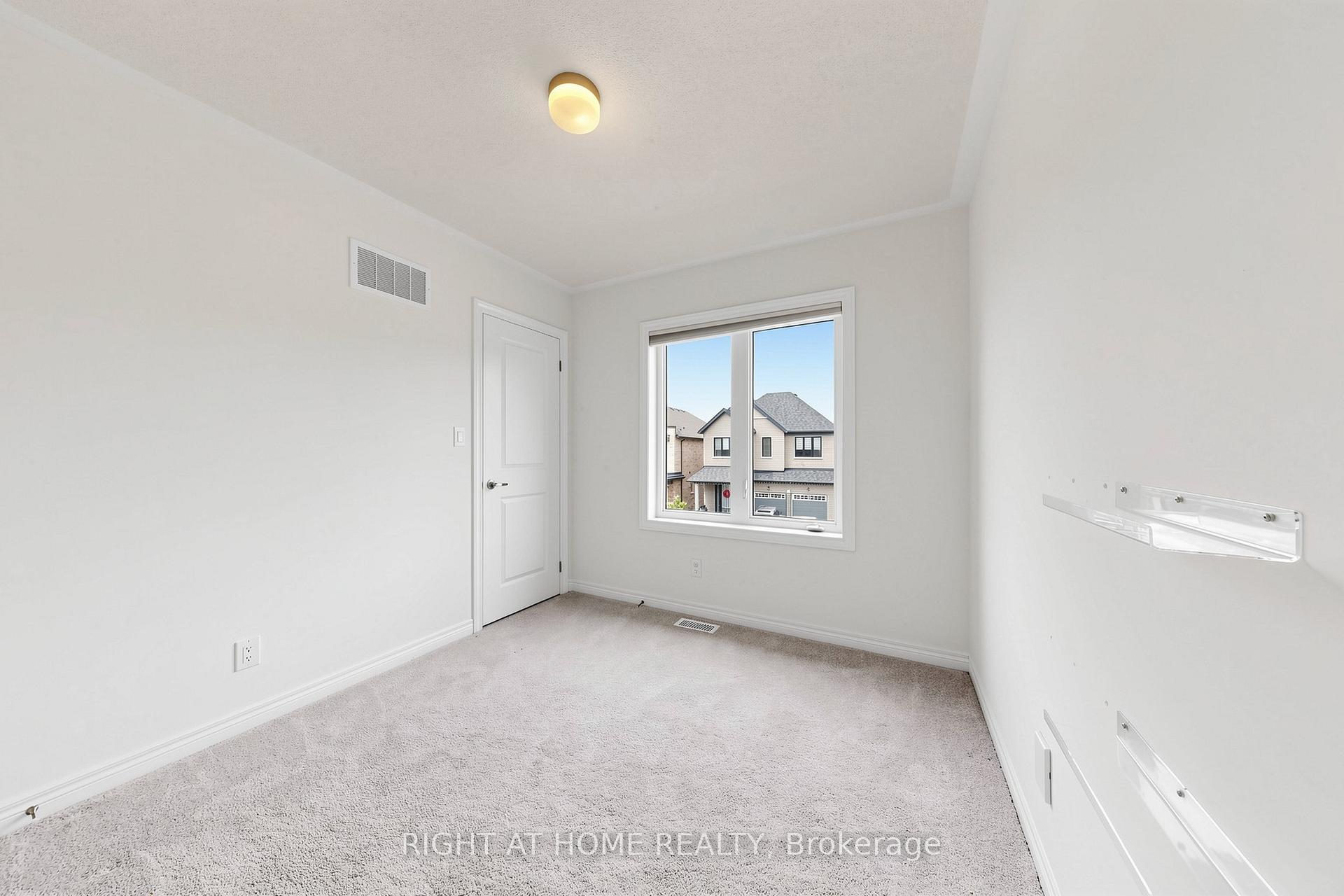 Photo 20 of 2046 Cameron Lott Crescent, Oshawa, Kedron — HOMEH