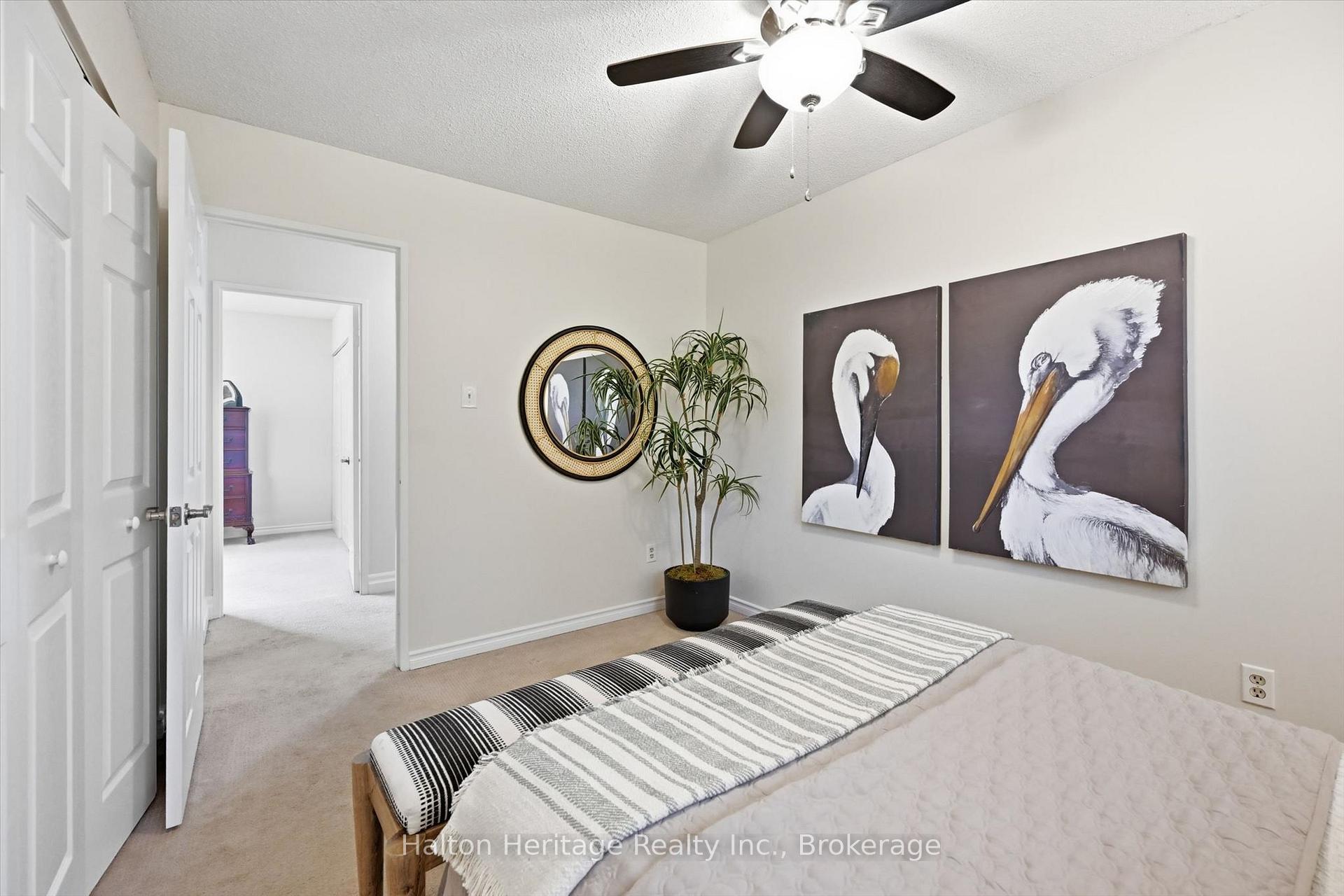 Photo 20 of Unit 8, 459 Woodview Road, Burlington, Roseland — HOMEH
